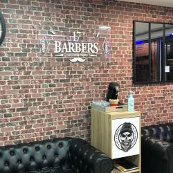17th Barbers - Achères