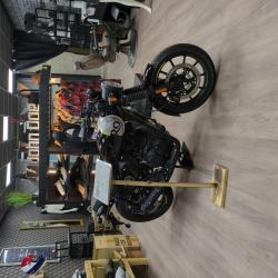 211 Motor-cycles