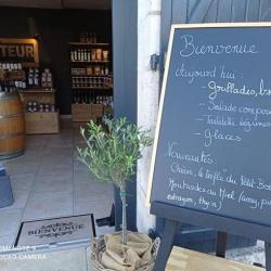 3 Marchands Traiteur Et épicerie