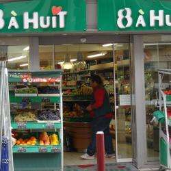 8 à Huit