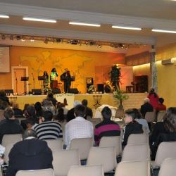 A L'eglise D'istres