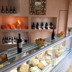 A La Fromagerie Saint Pierre
