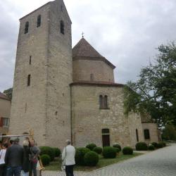 Abbatiale Romane St Pierre Et Paul
