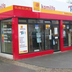 A.c.e. Komilfo