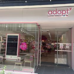 Adopt'