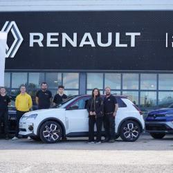 Renault / Dacia Garage Hund
