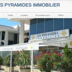 Les Pyramides