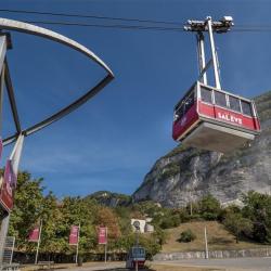 Aire De Repos Du Téléphérique De Salève En Direction De Mâcon - Atmb