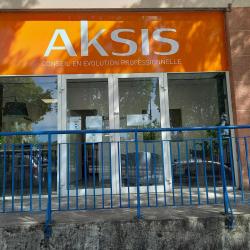 Aksis