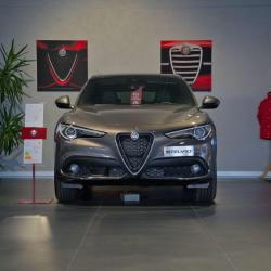 Alfa Romeo Espace Pericaud Automobiles