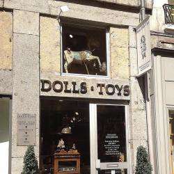 Antic Dolls Toys