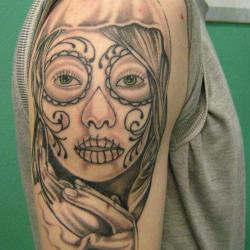Apache Tattoo & Body-piercing Isa