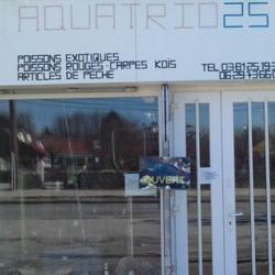 Aquatrio25