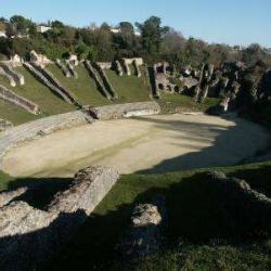Arènes