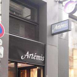 Artemis