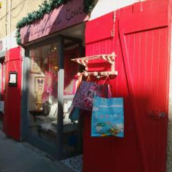 Atelier Dans La Cour