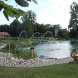Au Bord De L'eau