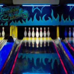 Au Bowling De Calais