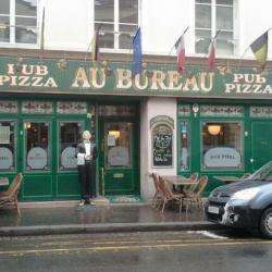 Au Bureau