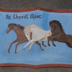 Au Cheval Blanc