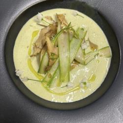 Au Clair De La Vigne