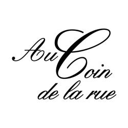 Au Coin De La Rue