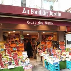 Au Fond Du Jardin