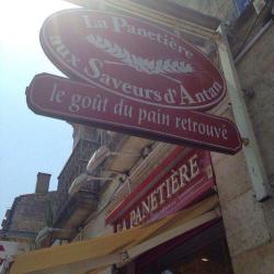 Au Gout Du Pain