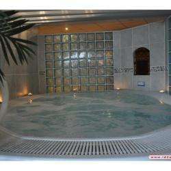 Au Lagon Spa