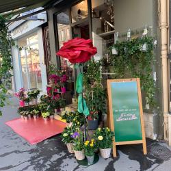 Au Nom De La Rose