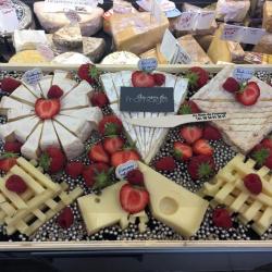 Au Nom Du Fromage