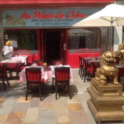 Au Palais De Chine