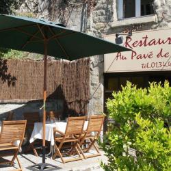 Au Pavé De La Roche