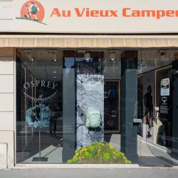 Au Vieux Campeur