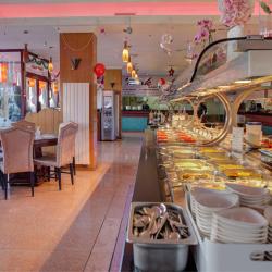 Au Wok Palace