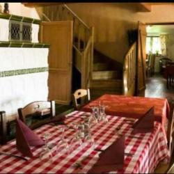 Auberge De La Charriole