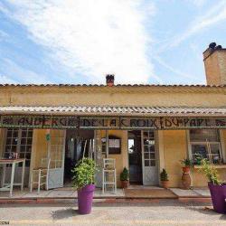 Auberge De La Croix Du Pape