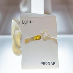 Audioprothésiste Entendre Carbon Blanc