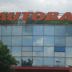 Autobacs