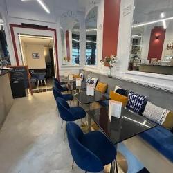Aux Amis Des Halles