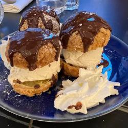 Aux Amis Des Halles