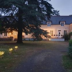 Aux Chambres Des Dames