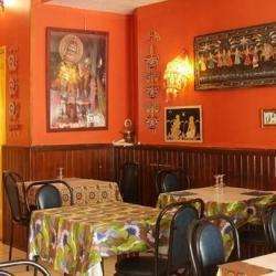 Aux Comptoirs Des Indes