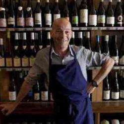 Aux Crieurs De Vin