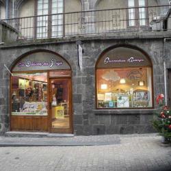 Aux Delices Des Puys
