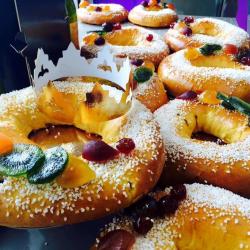 Aux Petits Fours