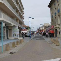 Avenue De La Mer