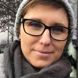 Azaloux Nora