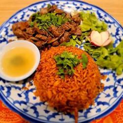 Bân Thaï