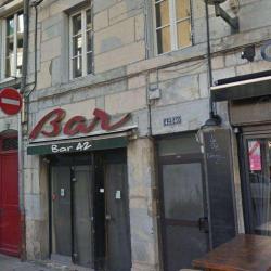Bar 42